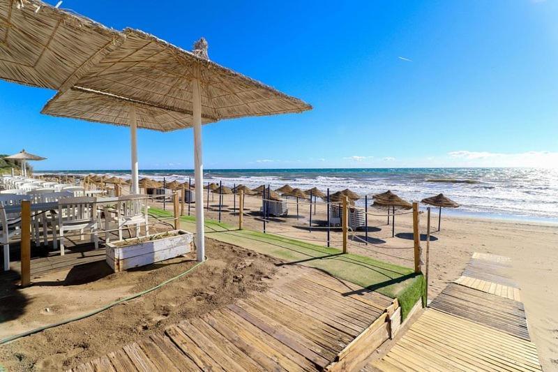 Oleholidays 413 Romana Playa Primera Linea Playa Apartamento Marbella