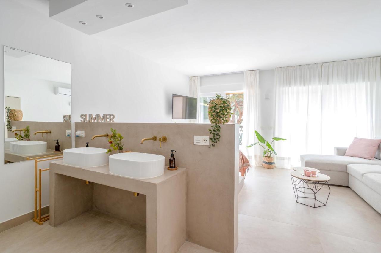 Oleholidays 413 Romana Playa Primera Linea Playa Apartamento *