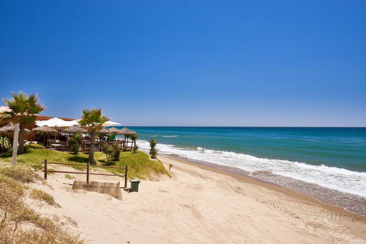 Oleholidays 413 Romana Playa Primera Linea Playa Apartment *